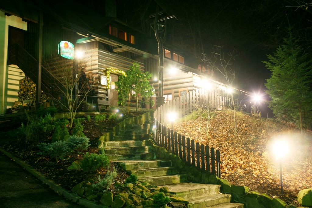 Koliba U Cerneho Medveda Otel Zlín Dış mekan fotoğraf