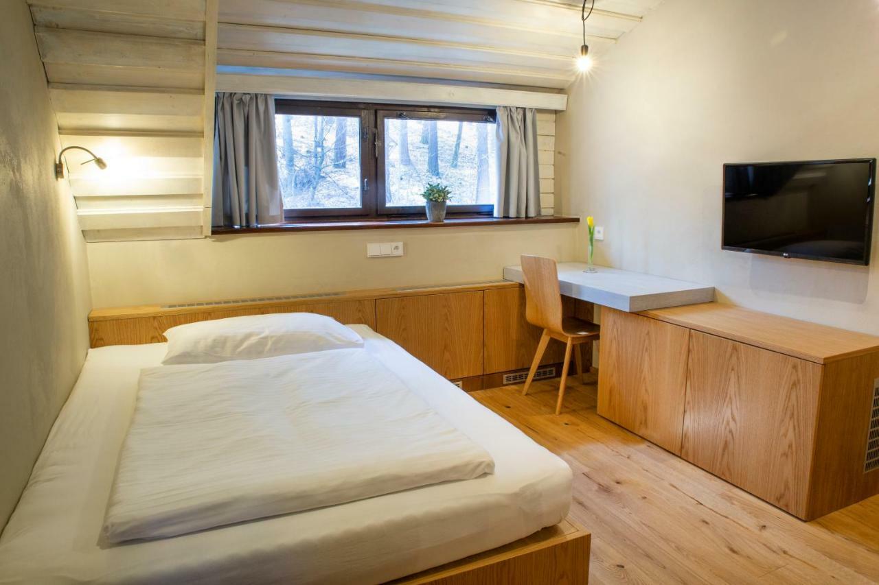 Koliba U Cerneho Medveda Otel Zlín Dış mekan fotoğraf